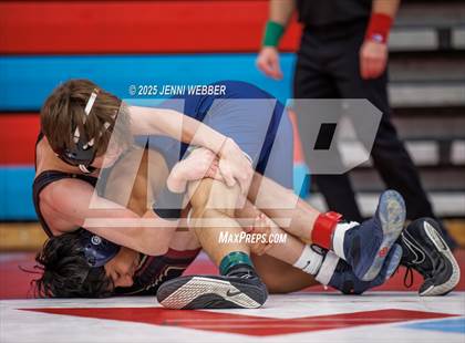 Thumbnail 2 in NIAA 4A Quarterfinals photogallery.