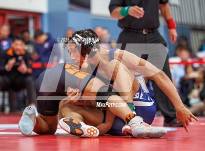 Thumbnail 1 in NIAA 4A Quarterfinals photogallery.
