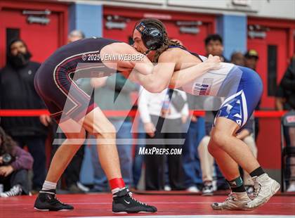 Thumbnail 2 in NIAA 4A Quarterfinals photogallery.