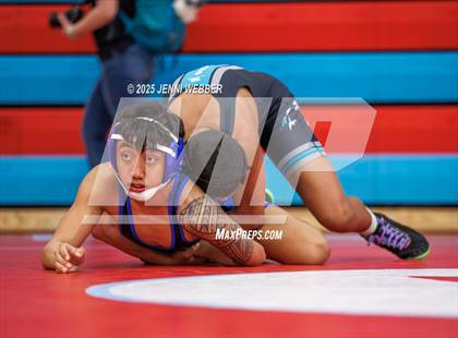 Thumbnail 3 in NIAA 4A Quarterfinals photogallery.
