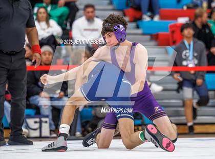 Thumbnail 3 in NIAA 4A Quarterfinals photogallery.