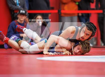 Thumbnail 2 in NIAA 4A Quarterfinals photogallery.