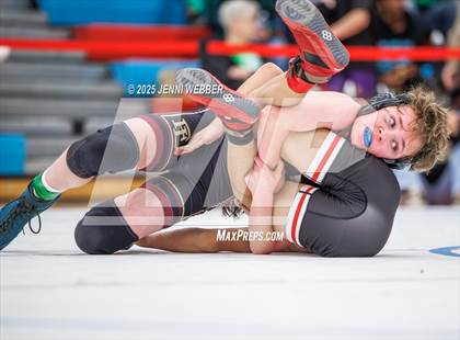 Thumbnail 2 in NIAA 4A Quarterfinals photogallery.