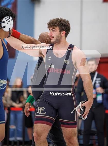 Thumbnail 1 in NIAA 4A Quarterfinals photogallery.