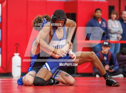 Thumbnail 2 in NIAA 4A Quarterfinals photogallery.
