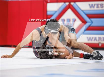 Thumbnail 3 in NIAA 4A Quarterfinals photogallery.