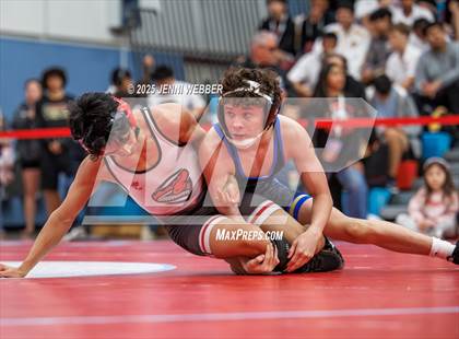 Thumbnail 3 in NIAA 4A Quarterfinals photogallery.