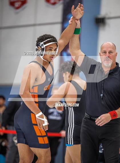 Thumbnail 3 in NIAA 4A Quarterfinals photogallery.