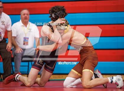 Thumbnail 2 in NIAA 4A Quarterfinals photogallery.