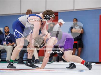 Thumbnail 3 in NIAA 4A Quarterfinals photogallery.