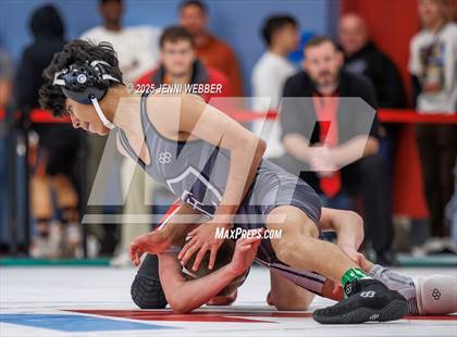 Thumbnail 2 in NIAA 4A Quarterfinals photogallery.