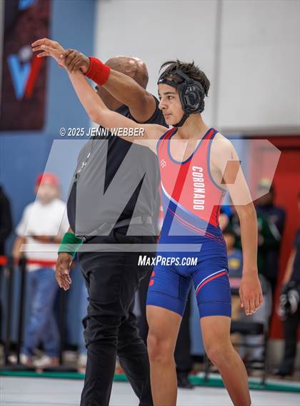 Thumbnail 3 in NIAA 4A Quarterfinals photogallery.