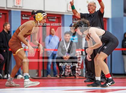 Thumbnail 1 in NIAA 4A Quarterfinals photogallery.