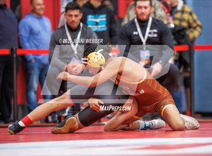 Thumbnail 2 in NIAA 4A Quarterfinals photogallery.