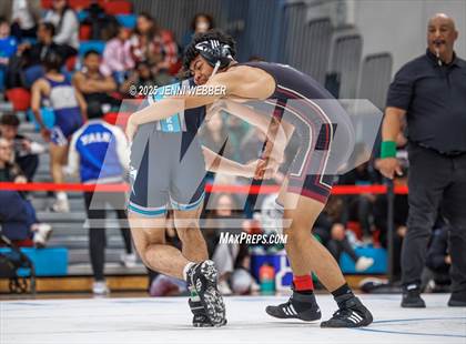 Thumbnail 2 in NIAA 4A Quarterfinals photogallery.