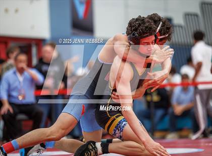 Thumbnail 2 in NIAA 4A Quarterfinals photogallery.
