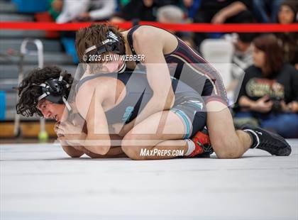 Thumbnail 3 in NIAA 4A Quarterfinals photogallery.