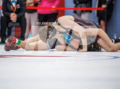 Thumbnail 2 in NIAA 4A Quarterfinals photogallery.