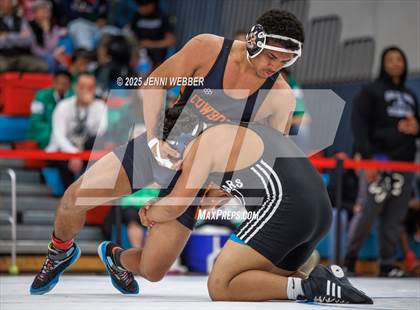 Thumbnail 3 in NIAA 4A Quarterfinals photogallery.