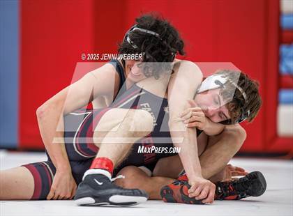 Thumbnail 2 in NIAA 4A Quarterfinals photogallery.