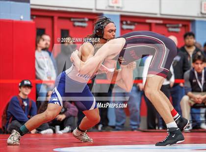 Thumbnail 1 in NIAA 4A Quarterfinals photogallery.