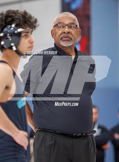 Thumbnail 2 in NIAA 4A Quarterfinals photogallery.