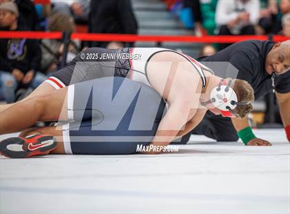 Thumbnail 2 in NIAA 4A Quarterfinals photogallery.