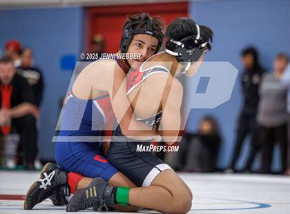 Thumbnail 2 in NIAA 4A Quarterfinals photogallery.