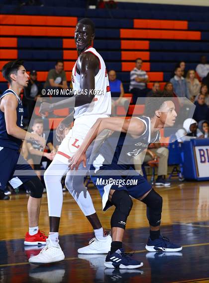 Thumbnail 2 in Chino Hills vs. Orange Lutheran (Tarkanian Classic) photogallery.
