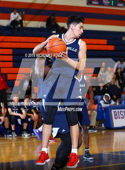 Thumbnail 2 in Chino Hills vs. Orange Lutheran (Tarkanian Classic) photogallery.