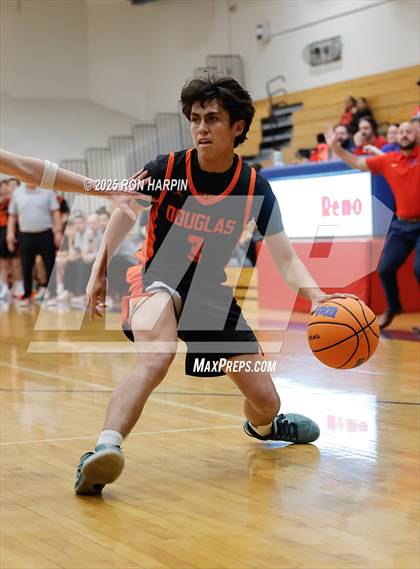 Thumbnail 3 in Douglas @ Reno photogallery.