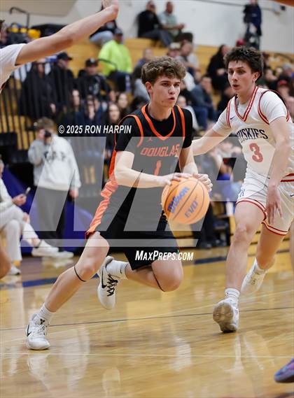 Thumbnail 1 in Douglas @ Reno photogallery.