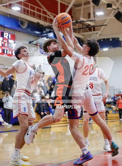 Thumbnail 3 in Douglas @ Reno photogallery.