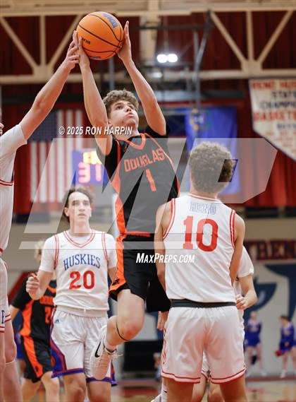 Thumbnail 3 in Douglas @ Reno photogallery.