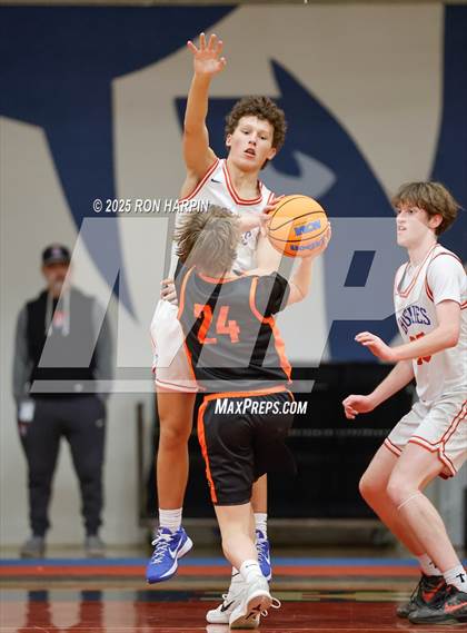 Thumbnail 3 in Douglas @ Reno photogallery.