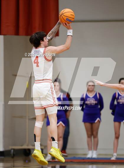 Thumbnail 2 in Douglas @ Reno photogallery.