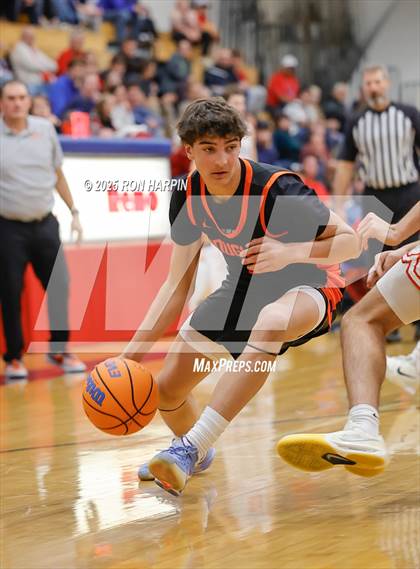 Thumbnail 3 in Douglas @ Reno photogallery.