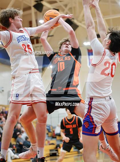 Thumbnail 3 in Douglas @ Reno photogallery.