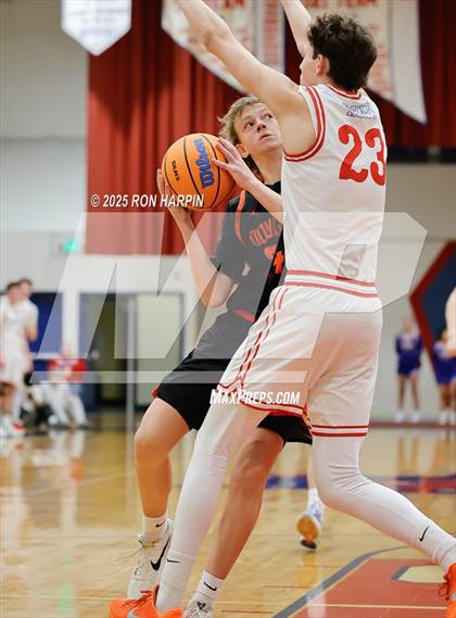 Thumbnail 3 in Douglas @ Reno photogallery.