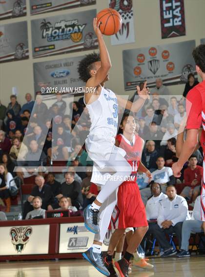 Thumbnail 1 in Redondo Union vs. Canyon Springs (Rancho Mirage Holiday Invitational) photogallery.