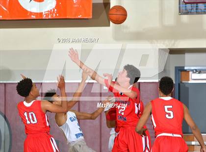 Thumbnail 2 in Redondo Union vs. Canyon Springs (Rancho Mirage Holiday Invitational) photogallery.