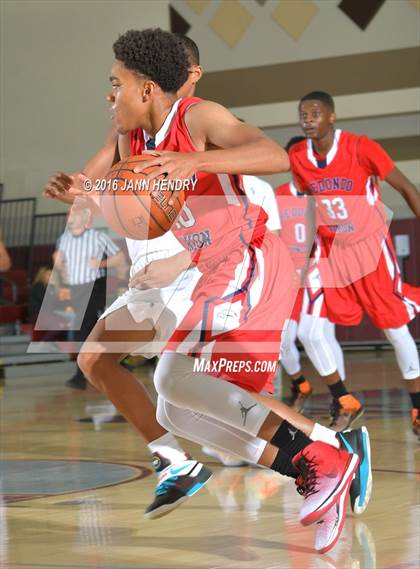 Thumbnail 1 in Redondo Union vs. Canyon Springs (Rancho Mirage Holiday Invitational) photogallery.