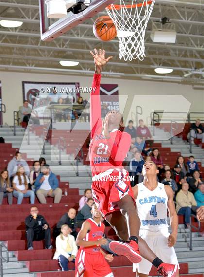 Thumbnail 2 in Redondo Union vs. Canyon Springs (Rancho Mirage Holiday Invitational) photogallery.