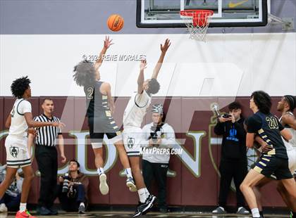 Thumbnail 3 in Notre Dame (SO) vs St Francis photogallery.