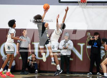 Thumbnail 2 in Notre Dame (SO) vs St Francis photogallery.