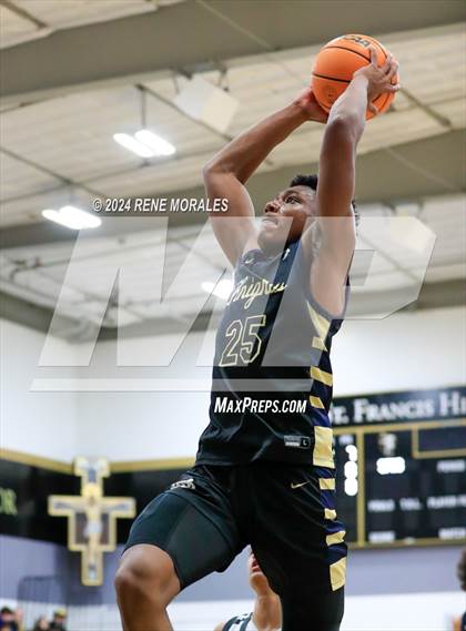 Thumbnail 3 in Notre Dame (SO) vs St Francis photogallery.