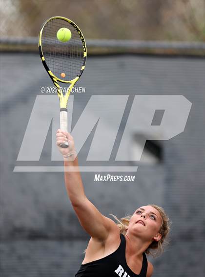 Thumbnail 3 in CHSAA 5A Individual Championships photogallery.
