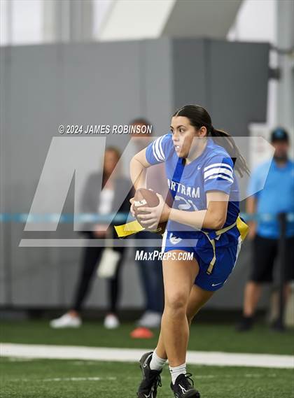 Thumbnail 3 in Bartram Trail vs Oakleaf (Jaguars Preseason Classic) photogallery.