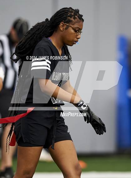 Thumbnail 2 in Bartram Trail vs Oakleaf (Jaguars Preseason Classic) photogallery.