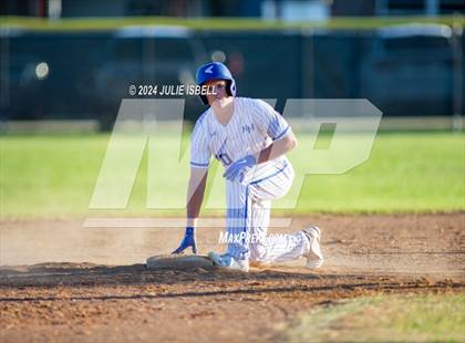 Thumbnail 2 in Diboll vs Hardin (Kountze Tournament) photogallery.